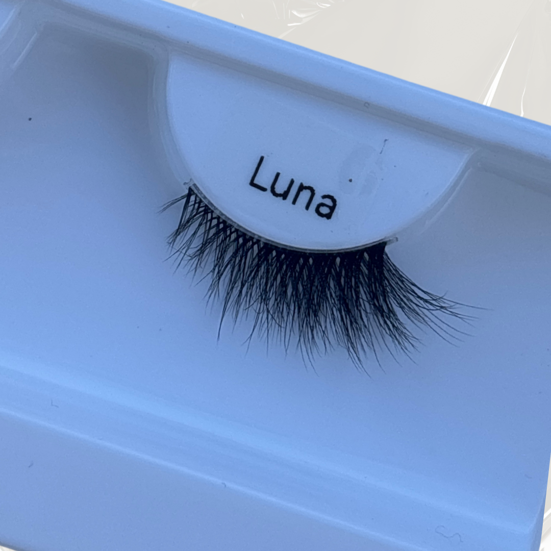 Luna Lash